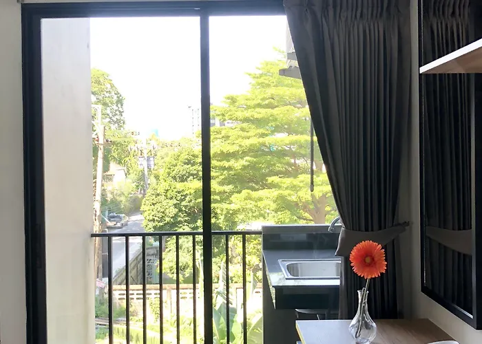 Casaluxe Ratchada Hotel