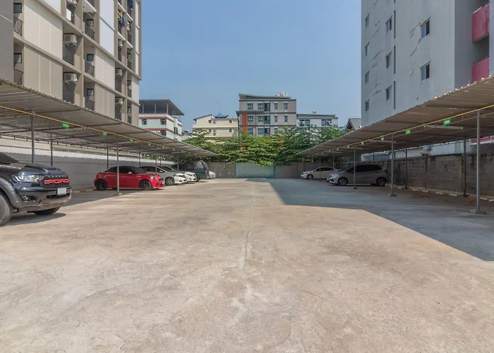 Casaluxe Ratchada Hotel Bangkok