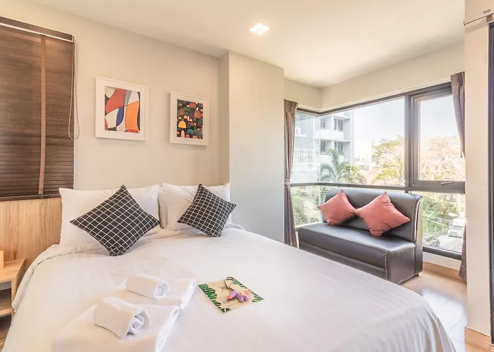 Casaluxe Ratchada Hotel Bangkok