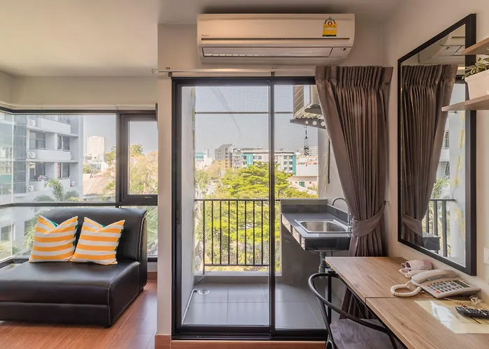 Casaluxe Ratchada Bangkok