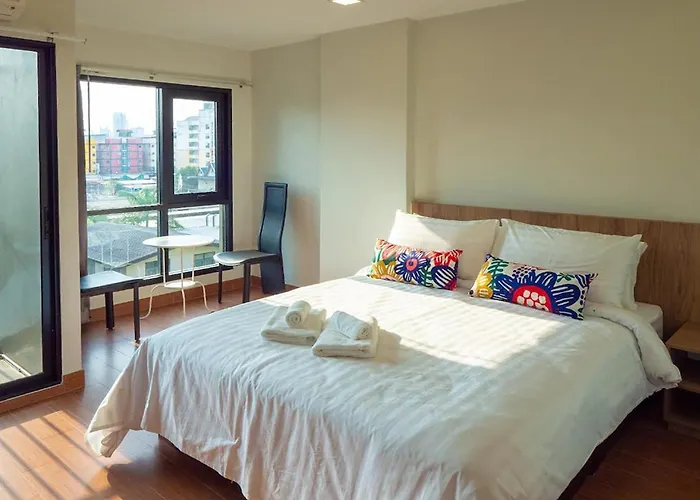 Casaluxe Ratchada Bangkok