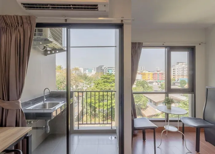 Casaluxe Ratchada Hotel 3*