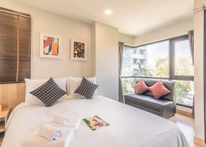 Casaluxe Ratchada Hotel